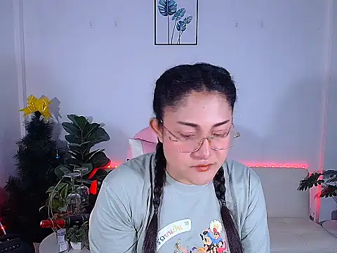 Snapshot of plysaithailand chatting on May 31, 2026, 4:40 am plysaithailand online show from May 31, 2026, 4:40 am