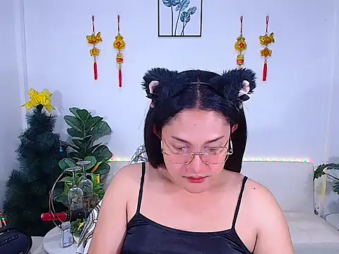 Snapshot of plysaithailand chatting on April 20, 2026, 12:52 pm plysaithailand online show from April 20, 2026, 12:52 pm