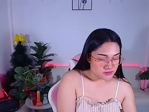 plysaithailand online show from December 21, 2025, 8:05 am