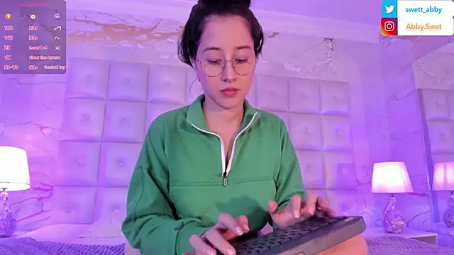 Abby Sweet1  online show from March 12, 2025, 2:45 pm