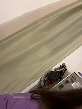 Snapshot of indierotic chatting on March 12, 2025, 2:20 am indierotic online show from March 12, 2025, 2:20 am