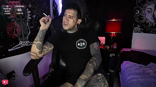 Snapshot of josh__ackerman chatting on March 17, 2025, 3:14 am josh ackerman online show from March 17, 2025, 3:14 am