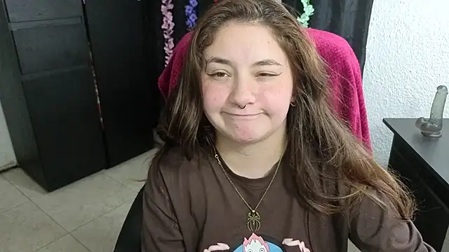 Snapshot of ann_bronw chatting on September 16, 2025, 1:50 am ann bronw online show from September 16, 2025, 1:50 am