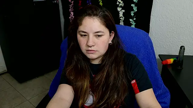 Snapshot of ann_bronw chatting on September 30, 2025, 12:49 am ann bronw online show from September 30, 2025, 12:49 am