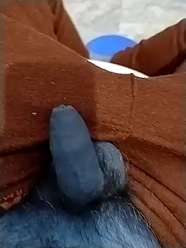 Rajxxxdx4u online show from December 29, 2024, 8:37 pm