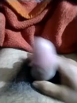 Snapshot of Rajxxxdx4u chatting on January 18, 2026, 4:05 am Rajxxxdx4u online show from January 18, 2026, 4:05 am