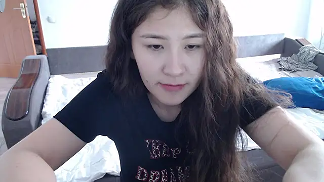 Snapshot of Riz_girl chatting on November 6, 2025, 8:18 am Riz girl online show from November 6, 2025, 8:18 am