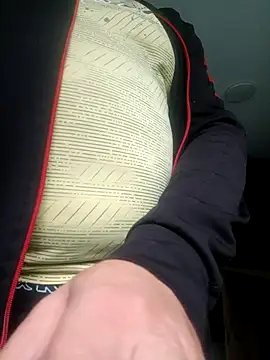 Adry1986 online show from October 3, 2025, 11:01 am