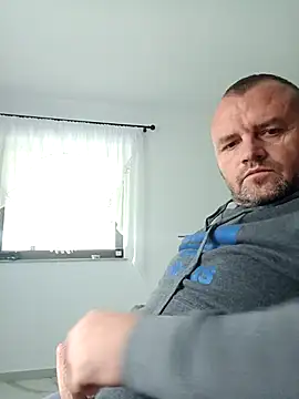 Adry1986 online show from October 9, 2025, 8:48 am