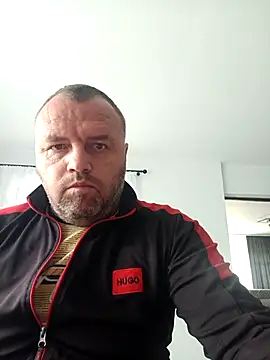 Adry1986 online show from September 30, 2025, 10:43 am