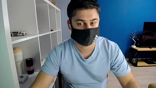 Tomguys online show from March 18, 2025, 3:22 pm