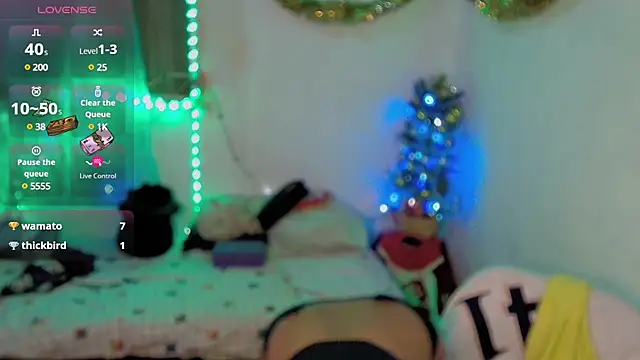 Snapshot of kiarybell__ chatting on December 15, 2024, 5:34 am kiarybell   online show from December 15, 2024, 5:34 am