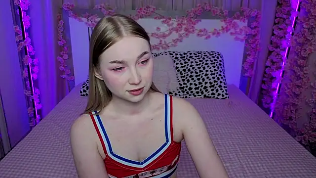 Snapshot of LilyStarlight chatting on April 26, 2026, 3:26 am LilyStarlight online show from April 26, 2026, 3:26 am