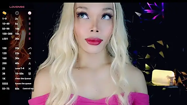 Snapshot of sugar_bbyxx chatting on October 15, 2025, 4:11 am sugar bbyxx online show from October 15, 2025, 4:11 am