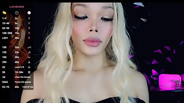 Snapshot of sugar_bbyxx chatting on October 17, 2025, 3:54 am sugar bbyxx online show from October 17, 2025, 3:54 am