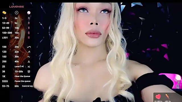 Snapshot of sugar_bbyxx chatting on October 23, 2025, 5:06 am sugar bbyxx online show from October 23, 2025, 5:06 am