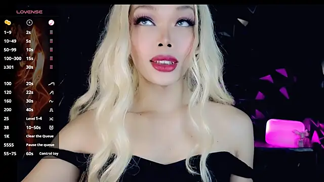 Snapshot of sugar_bbyxx chatting on October 13, 2025, 3:19 am sugar bbyxx online show from October 13, 2025, 3:19 am