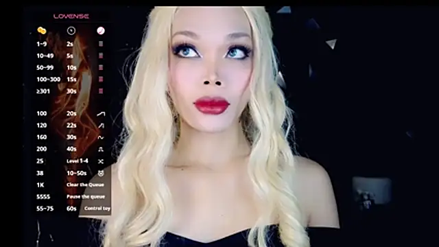 Snapshot of sugar_bbyxx chatting on December 18, 2025, 7:13 am sugar bbyxx online show from December 18, 2025, 7:13 am