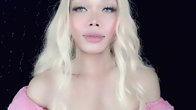 Snapshot of sugar_bbyxx chatting on March 13, 2025, 12:13 pm sugar bbyxx online show from March 13, 2025, 12:13 pm