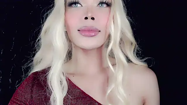 Snapshot of sugar_bbyxx chatting on March 22, 2025, 5:52 pm sugar bbyxx online show from March 22, 2025, 5:52 pm