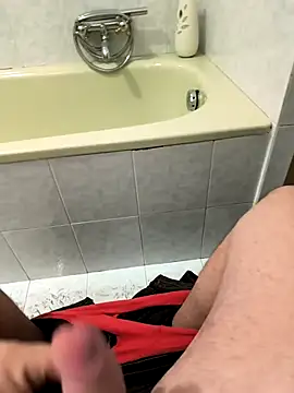 manuel9428 online show from November 15, 2025, 6:12 pm