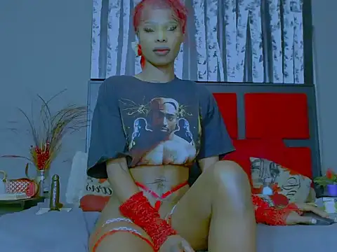 Snapshot of MissParis26 chatting on October 30, 2025, 10:17 pm MissParis26 online show from October 30, 2025, 10:17 pm