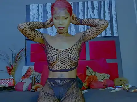 Snapshot of MissParis26 chatting on October 22, 2025, 10:52 pm MissParis26 online show from October 22, 2025, 10:52 pm