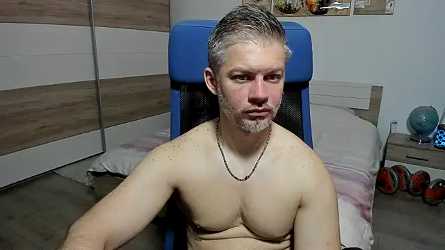 Snapshot of RobbyShawz chatting on May 24, 2026, 3:50 am RobbyShawz online show from May 24, 2026, 3:50 am