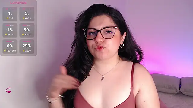 Snapshot of sofix__ chatting on November 3, 2025, 6:22 pm sofix online show from November 3, 2025, 6:22 pm