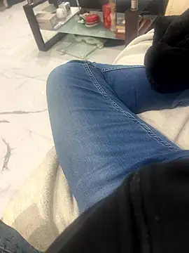 Cezar993 online show from January 8, 2026, 9:54 pm