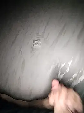 Snapshot of yacinemsila chatting on April 1, 2026, 12:46 am yacinemsila online show from April 1, 2026, 12:46 am