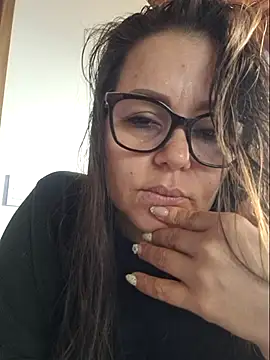 Snapshot of MariaPau_83 chatting on May 29, 2026, 4:46 pm MariaPau 83 online show from May 29, 2026, 4:46 pm