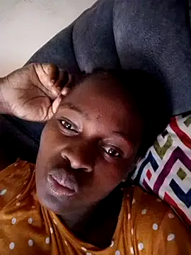 Snapshot of _cutemelania chatting on December 29, 2024, 1:06 pm cutemelania online show from December 29, 2024, 1:06 pm