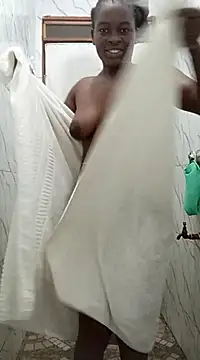 Snapshot of _cutemelania chatting on March 20, 2025, 12:00 pm cutemelania online show from March 20, 2025, 12:00 pm