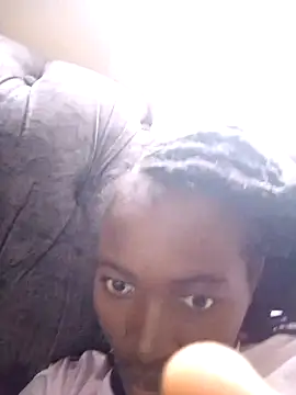 Snapshot of _cutemelania chatting on January 29, 2025, 2:10 pm cutemelania online show from January 29, 2025, 2:10 pm