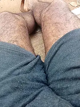 Snapshot of Royalk2030 chatting on February 7, 2026, 9:28 am Royalk2030 online show from February 7, 2026, 9:28 am