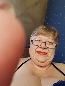 Snapshot of Lena_Gaby chatting on March 27, 2026, 10:33 pm Lena Gaby online show from March 27, 2026, 10:33 pm