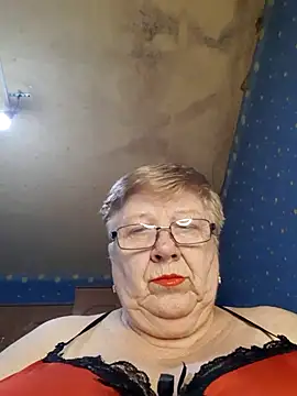 Snapshot of Lena_Gaby chatting on May 6, 2026, 9:57 am Lena Gaby online show from May 6, 2026, 9:57 am