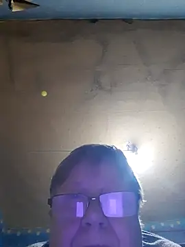 Lena Gaby online show from November 19, 2025, 4:07 pm