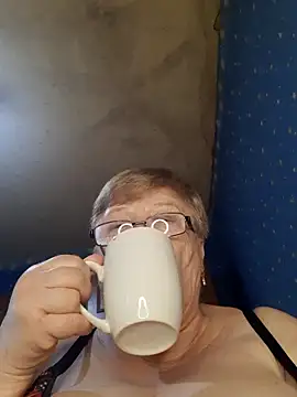 Snapshot of Lena_Gaby chatting on May 8, 2026, 1:59 pm Lena Gaby online show from May 8, 2026, 1:59 pm