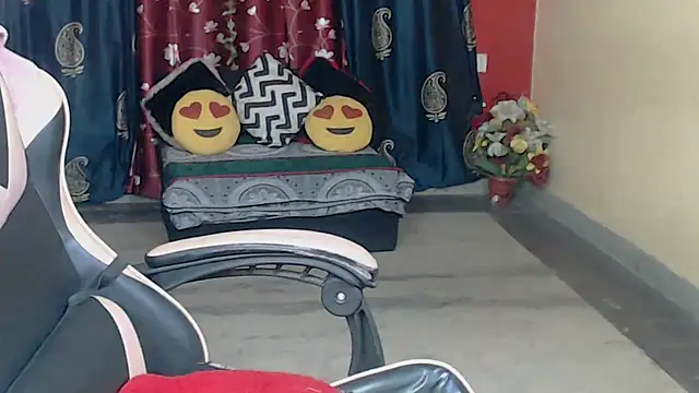 Naiaa-mylove online show from March 10, 2025, 7:55 am