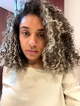 Snapshot of Belkaj chatting on December 16, 2025, 1:10 am Belkaj online show from December 16, 2025, 1:10 am