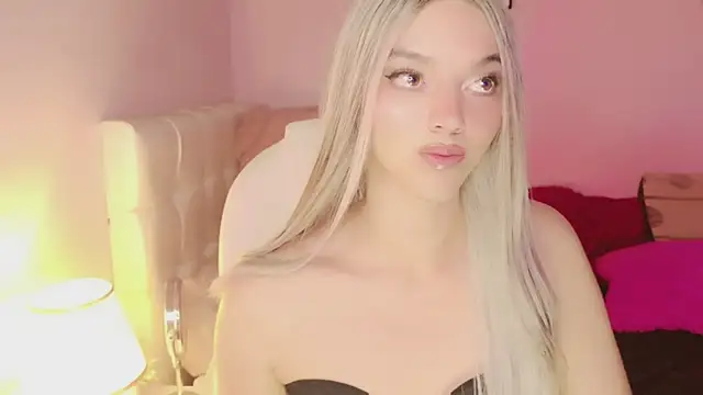 EvaEvangeline online show from November 17, 2025, 11:03 am