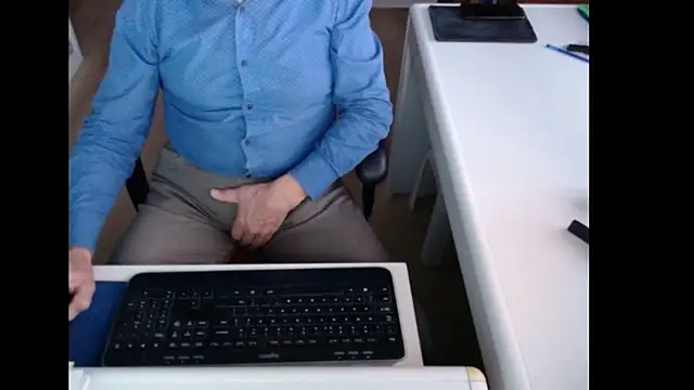 Snapshot of dutchpornking chatting on November 27, 2025, 7:53 am dutchpornking online show from November 27, 2025, 7:53 am