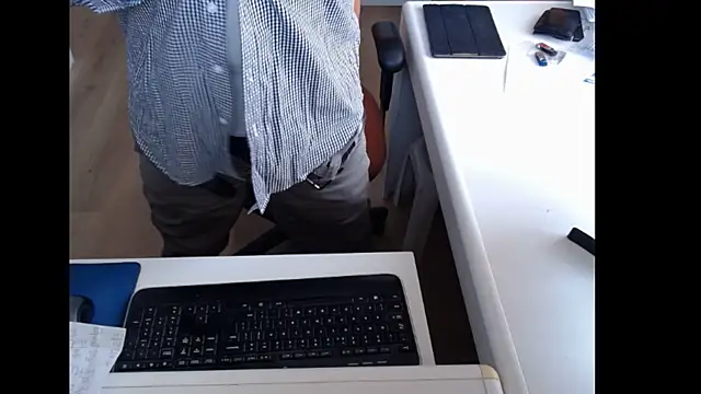 dutchpornking online show from May 21, 2026, 6:55 am