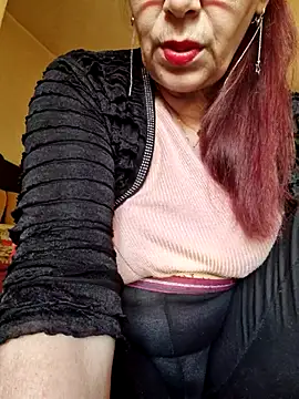 Snapshot of Chriss_Tinaa chatting on April 29, 2026, 4:05 am Chriss Tinaa online show from April 29, 2026, 4:05 am