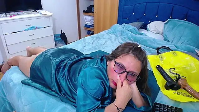 mondirty70 online show from October 24, 2025, 10:42 pm