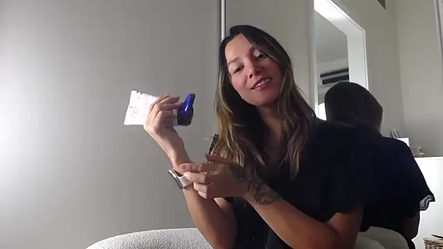 KaylaHosk online show from February 11, 2026, 4:29 pm