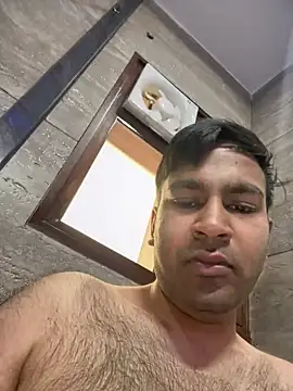 luciferdxm5 online show from April 6, 2026, 6:25 am