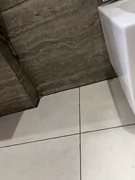 Snapshot of luciferdxm5 chatting on September 23, 2025, 3:13 am luciferdxm5 online show from September 23, 2025, 3:13 am